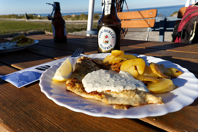 Fischgerich bei den Fischbuden bei Schönberger Strand - Probstei