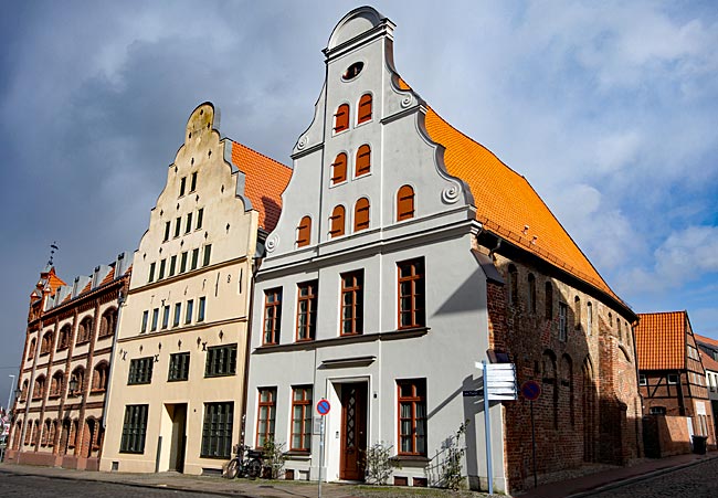 Wismar - Häuser in der Straße Am Poeler Tor