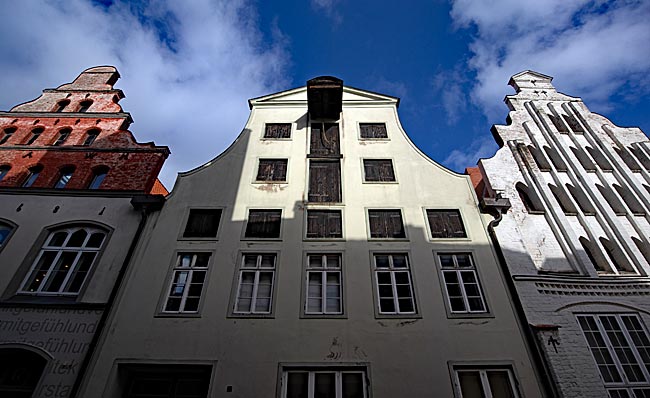 Wismar - Häuser wie das ehemalige Brauhaus Konsul Haussler in der Scheuerstraße