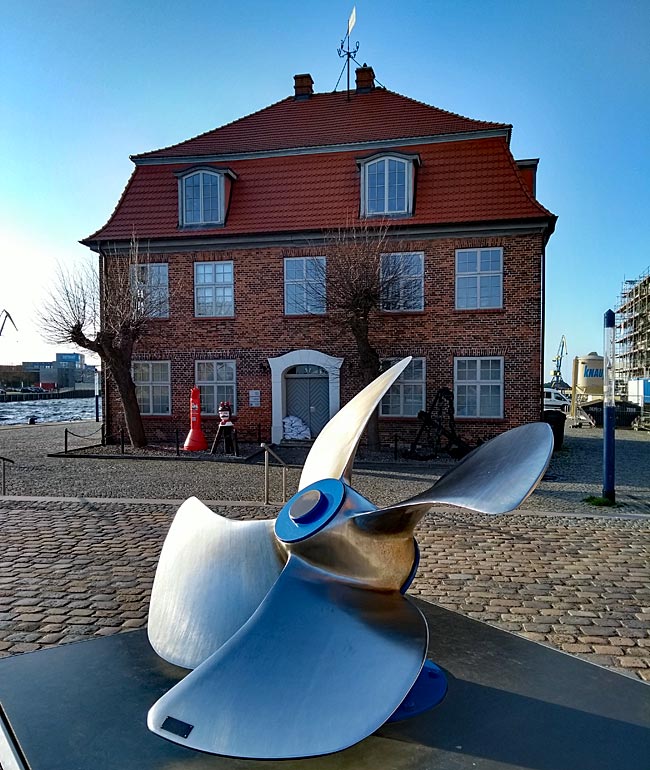 Wismar - Baumhaus am Alten Hafen