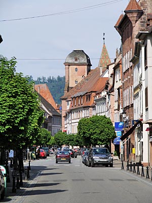 Frankreich - Wissembourg - In der Rue Nationale von Wissembourg