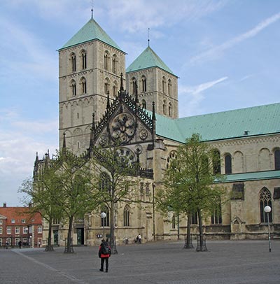 Münster: Der Dom am Domplatz