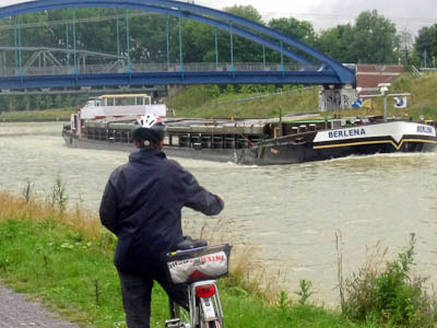 Münsterland: Begegnung am Dortmund-Ems-Kanal