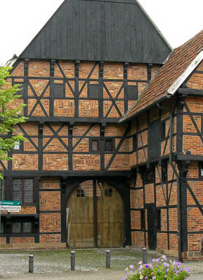 Münsterland: Alte Post - ein imposanter Fachwerkbau in Drensteinfurt