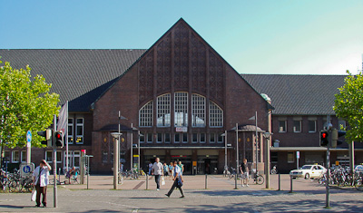 Blick auf den Oldenburger Jugendstilbahnhof