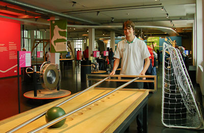 Bälle können wirklich bergan rollen, oder?