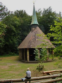 Auf dem historischen Schusterweg von Erftweiler nach Hauenstein gelegen: das Winterkirchel