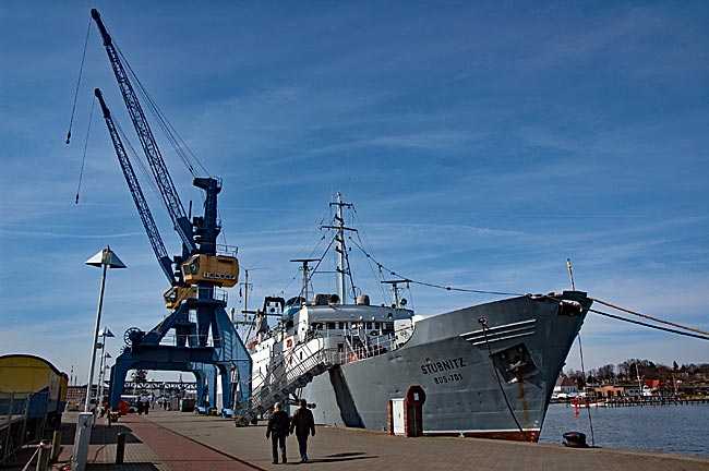 Rostock - Museumsschiff im Stadthafen