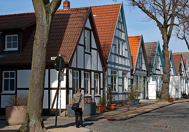 Rostock - restaurierte Fachwerkhäuser in der Alexandrinenstraße