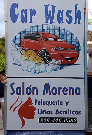 Dominikanische Republik - Car Wash Werbeschild
