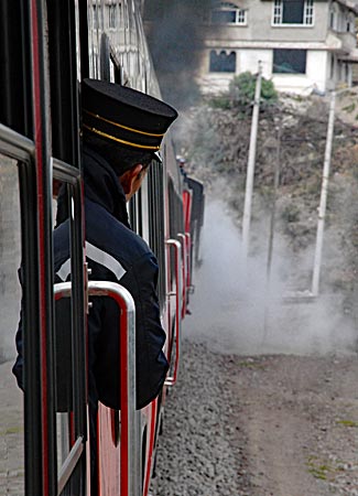 Ecuador - Tren Crucero - Die Bremser in jedem Wagen haben alles im Blick