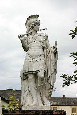 England - Statue Kaiser Hadrians