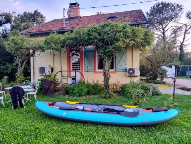per Kanu auf der Garonne von den Pyrenäen nach Bordeaux