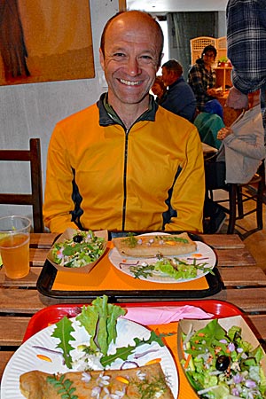Frankreich - Languedoc - In der Creperie am Fuße der Burg in Villreouge-Termenès