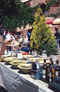 Frankrich Luberon Marktstand