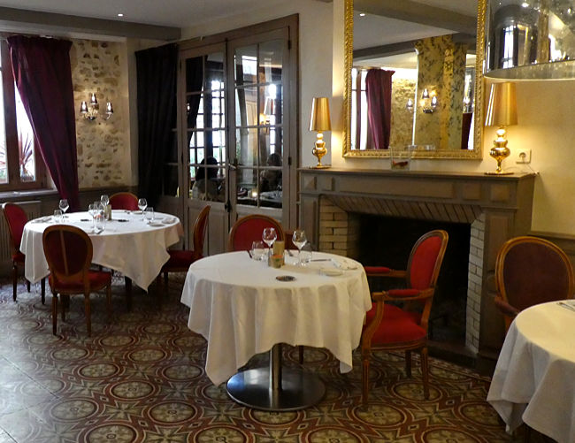 Mortagne-au-Perche, Logis Hotel Le Tribunal, Stil Elégance, Speiseraum