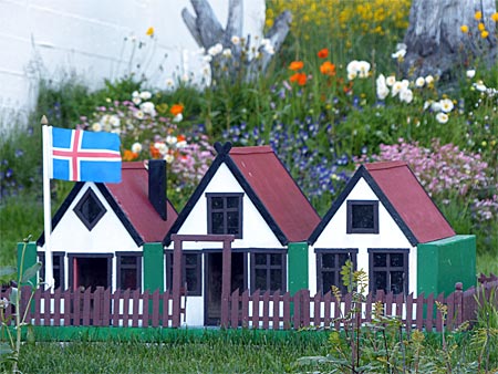 Island - Elfenhäuschen geflaggt