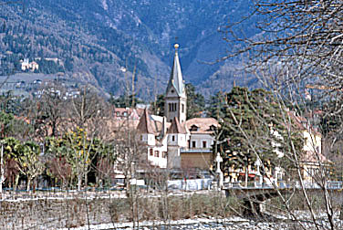 Italien Meran Flussufer