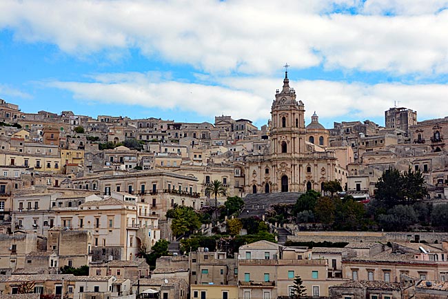 Italen - Sizilien - Blick auf den Dom S. Giorgio in Modica
