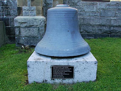 Kanada - Saint John - Diese Glocke ist das Überbleibsel der ersten Kirche des hl. Davids