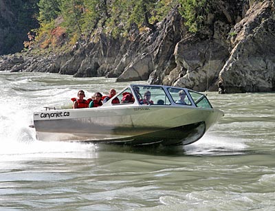 Kanada - mit dem CanyonJet auf dem Columbia River bei Golden