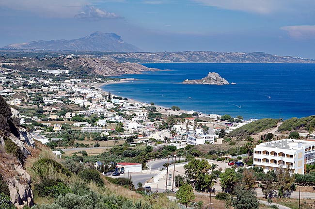 Griechenland - Kos - Blick auf Agios Stefanos mit der Felseninsel Kastri und aus Kamari