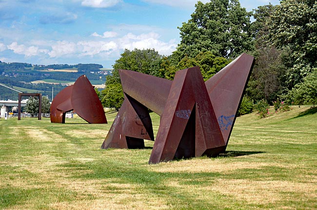 Österreich - Linz  - Skulptur im Donau-Park