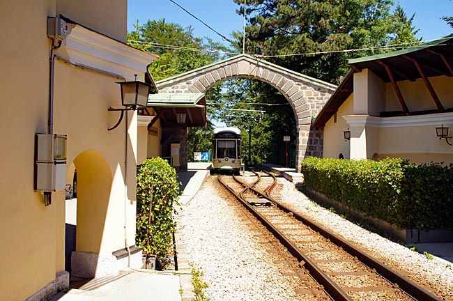 Österreich - Linz - Bergbahnhof Pöstlingberg