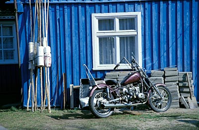 Litauen - Kurische Nehrung - Haus in blau in Nida