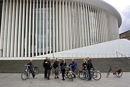 Luxemburg mit dem Rad - Stadtteil Kirchberg, Philharmonie