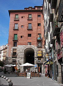 Madrid, Arco de Cuchilleros