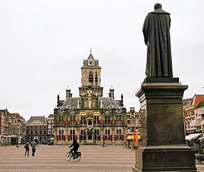 Niederlande - Marktplatz in Delft