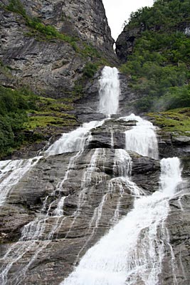 Norwegen - Geirangerfjord - Wasserfall