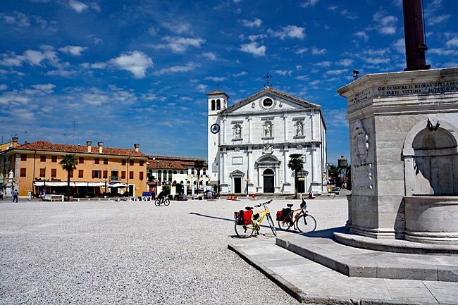 Alpe Adria Radweg - Palmanova, Piazza Grande