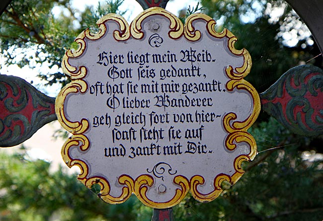 Kramsach - Museumsfriedhof - Alpbachtal Seenland in Österreich