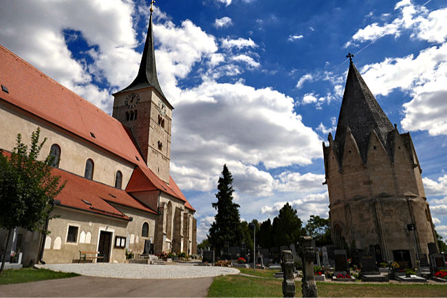 Weinviertel - Pfarrkirche St. Michael bei Pulkau