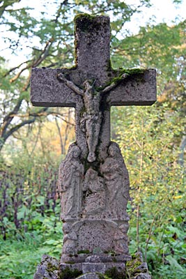 Polen - Waldkarpaten - Grabkreuz