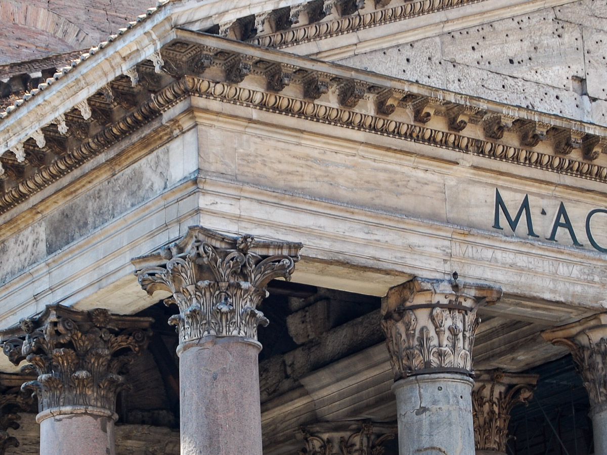 Pantheon (Detail) in Rom