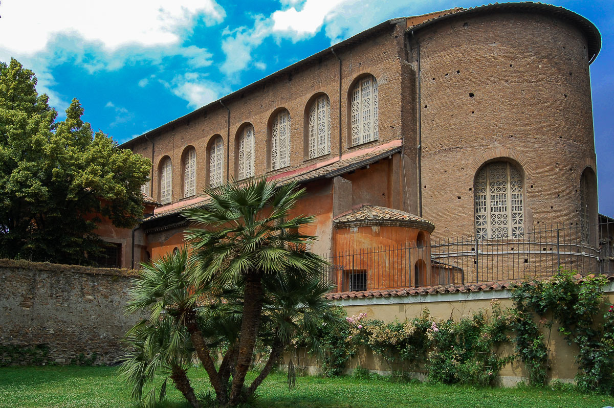 Rom: Frühchristliche Basilika Santa Sabina auf dem Aventin