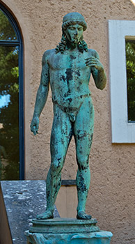 Bronzestatue in der Villa Massimo in Rom