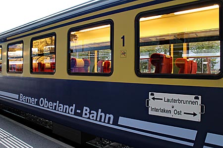 Schweiz - Waggon der Berner Oberland-Bahn