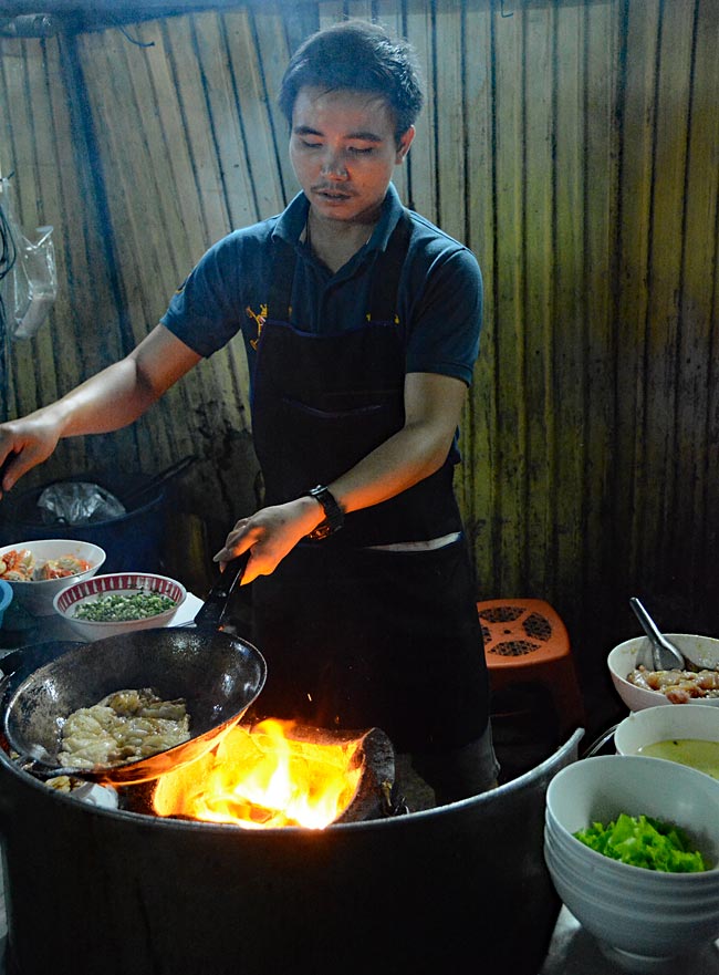 Thailand - Foodtour durch Bangkok - Garküchen-Restaurant