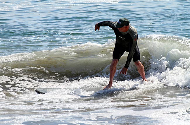 USA - Santa Cruz in Kalifornien - Surfer in Action